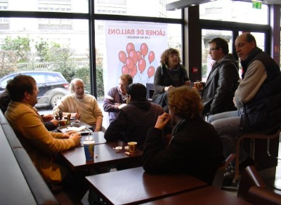 packed into a well-known Angoulême restaurant